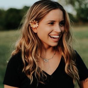 Meet your Posher, MaKenzie